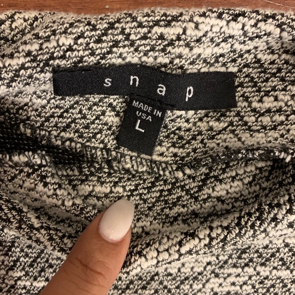 Gray dress - Picture 2 of 3